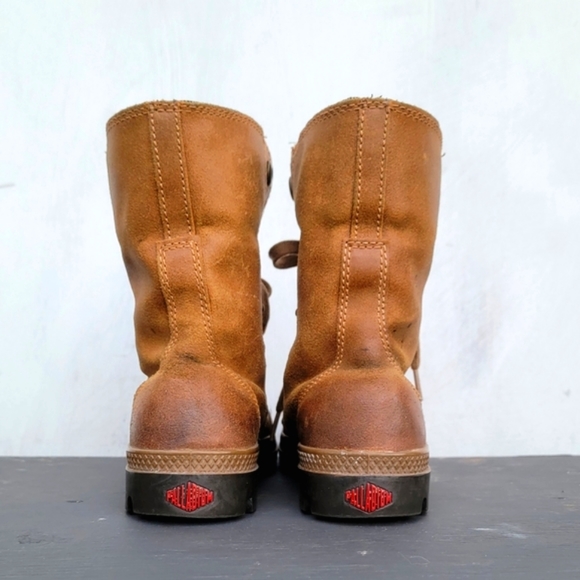 Palladium Women’s Baggy Leather Boots with Foldable Cuff - Picture 11 of 15